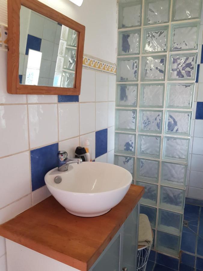Chambre Avec Salle De Bains Privative Boutiers-Saint-Trojan Exteriér fotografie